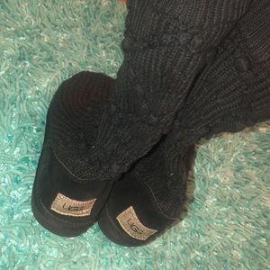Knitted Ugg